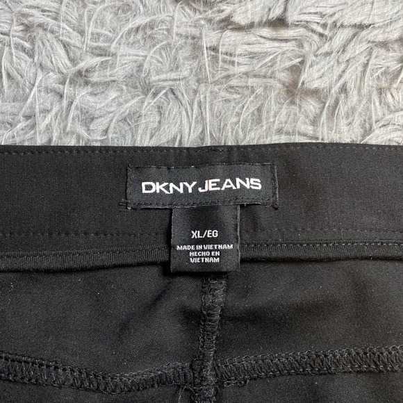 NWT DKNY JEANS  Women's XL Ponte Pant Black - Picture 6 of 8